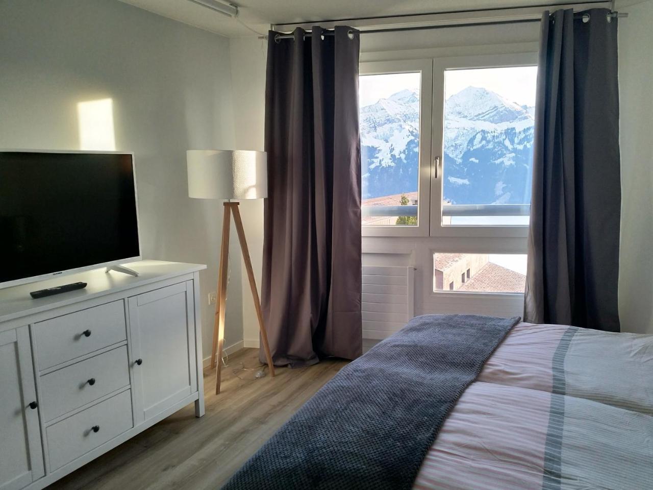 Swiss Seeblick Mit Hotelanbindung Apartmán *
